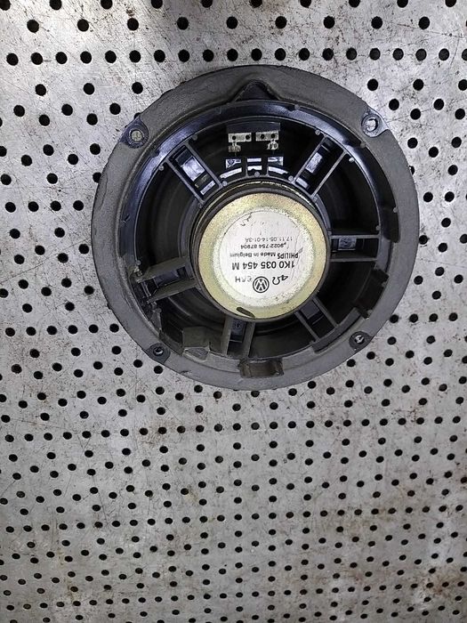Boxa audio dreapta spate vw golf 5 plus 5m 1k0035454m