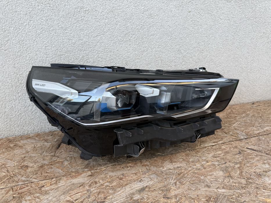 Far dreapta BMw Seria5 G60 G61 Full LED LASER Original Europa