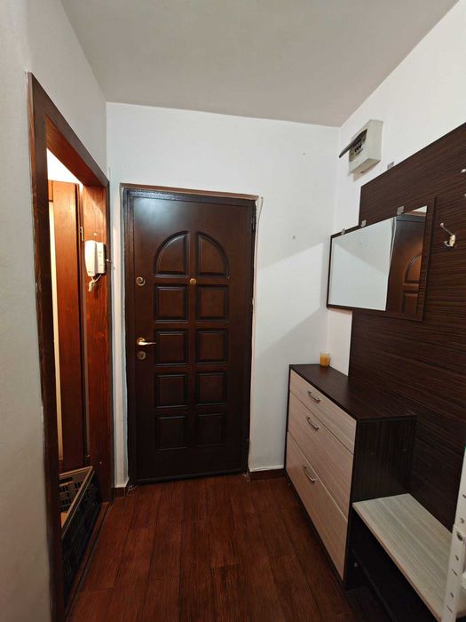 Inchiriez Apartament 2 Camere