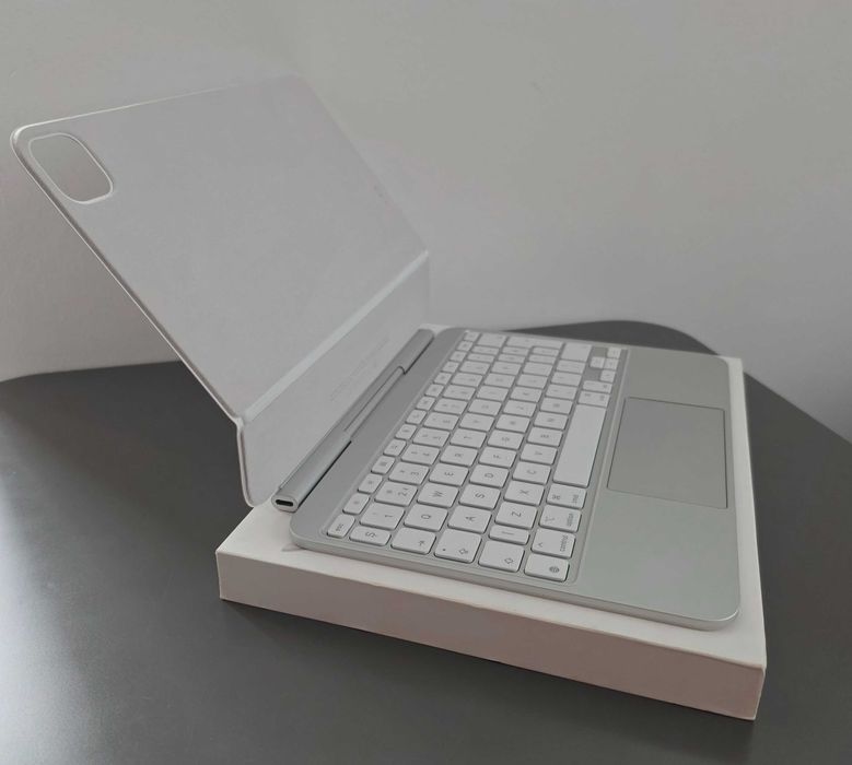 Apple Magic Keyboard iPad Pro 11 M4/M5