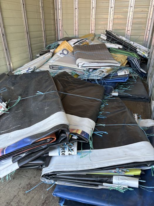 Prelate groase maleabile pentru hale si garaje