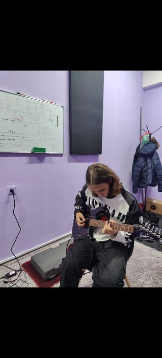 Уроки по гитаре, электрогитаре и домбре