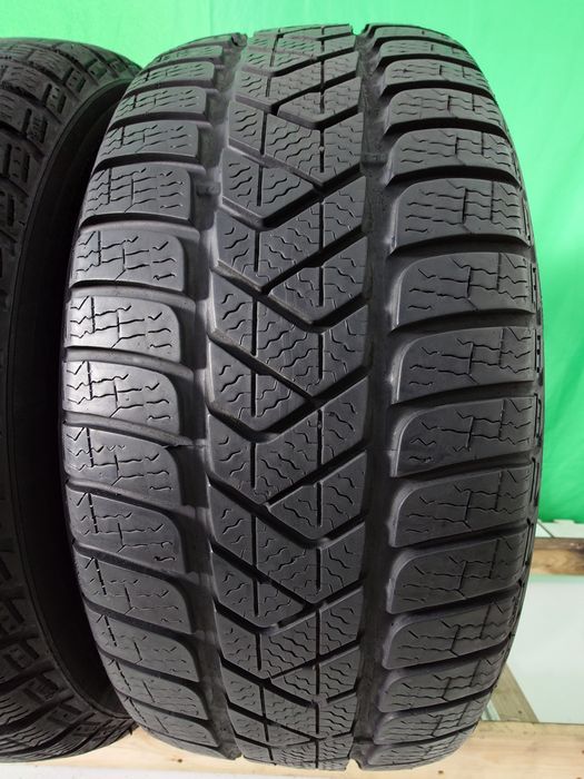 215/55R17 Pirelli stare foarte buna DOT21
