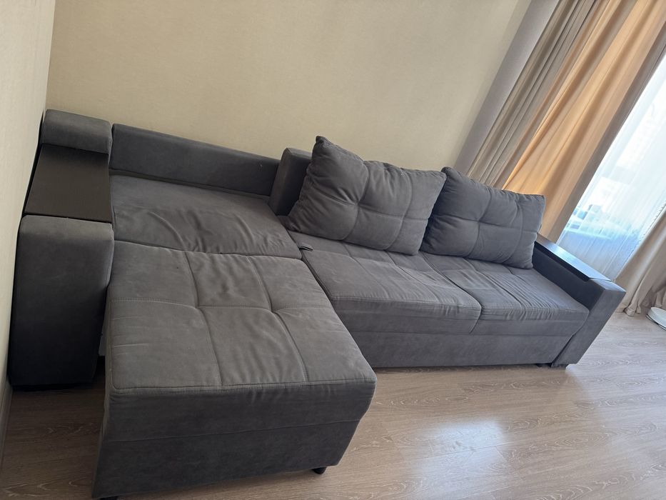 Продам 3х метровый уголок.