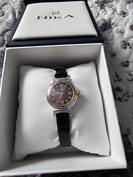 Продам женские часы NIKA
