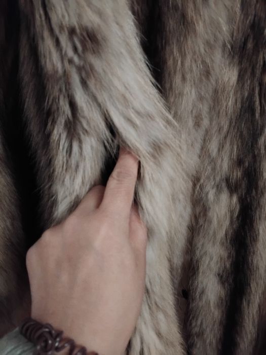 Шуба натуральная енот