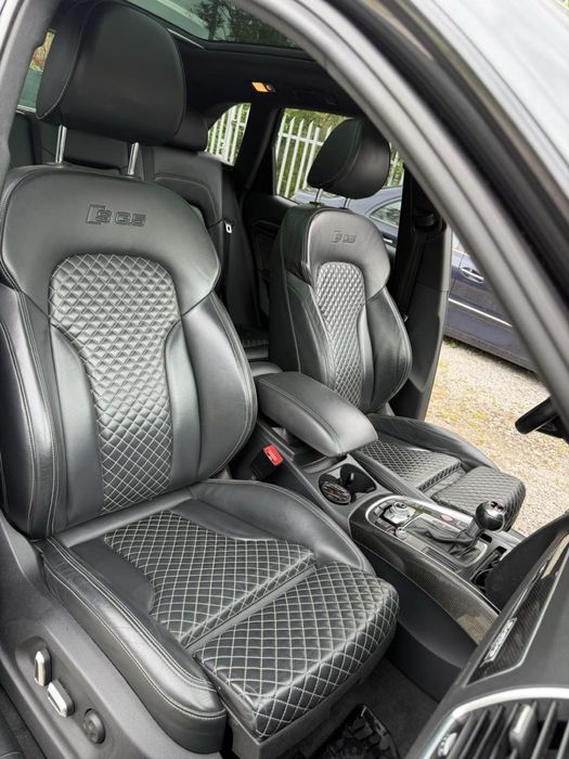 Audi SQ5 15 900 € ; 167000 км
