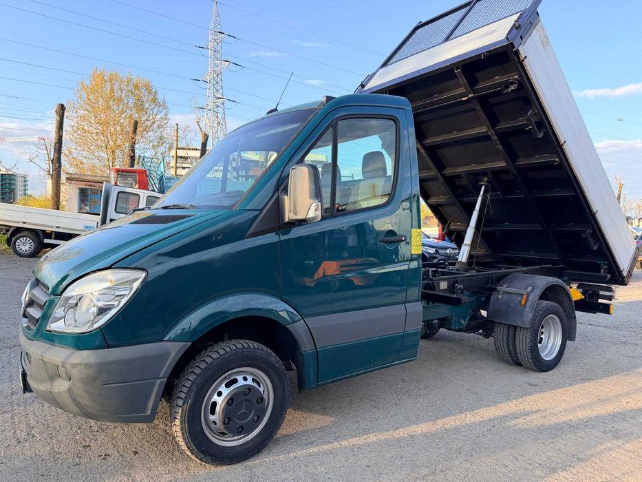 Mercedes Sprinter 415 / 3,5 T / basculabila pe cutie
