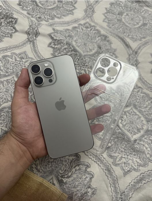 Iphone 16 про без царафини емксть90% 256гб