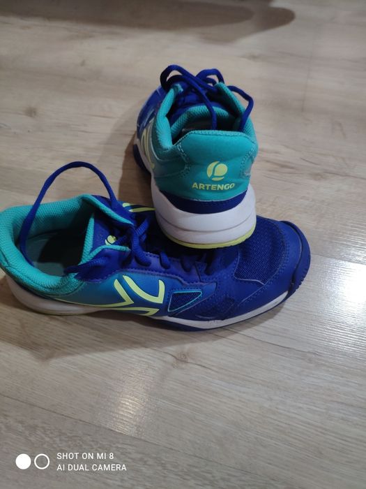 Маратонки Artengo номер 38