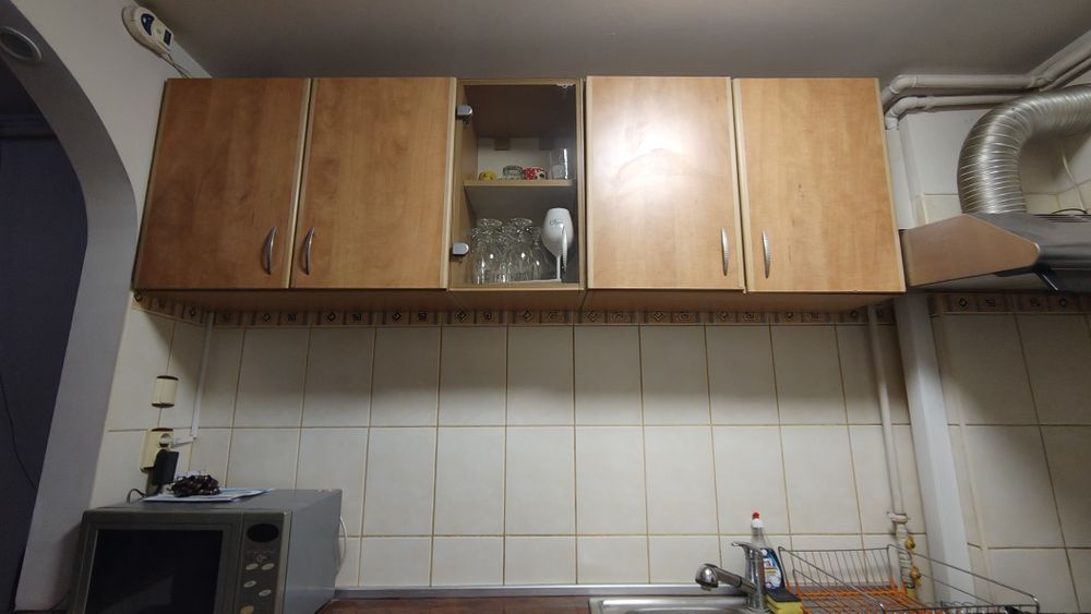 Vând mobila bucatarie