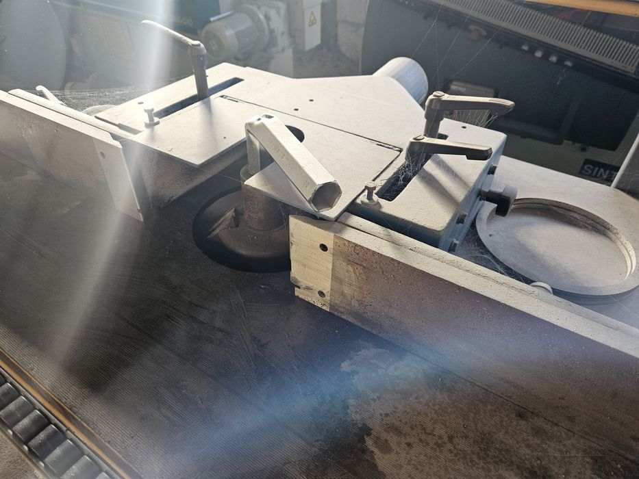 дървообработваща фреза с дълги плотове 2500 мм.,