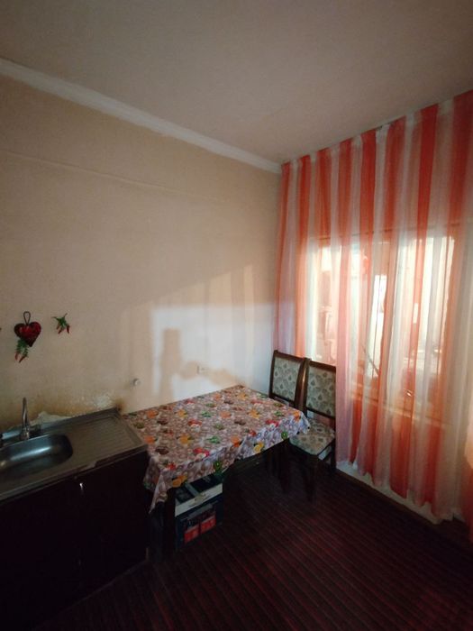 Продается двухкомнатная квартира на массиве Водник