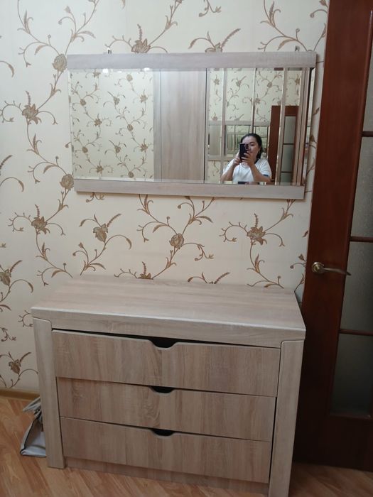 Продаётся спальный гарнитур