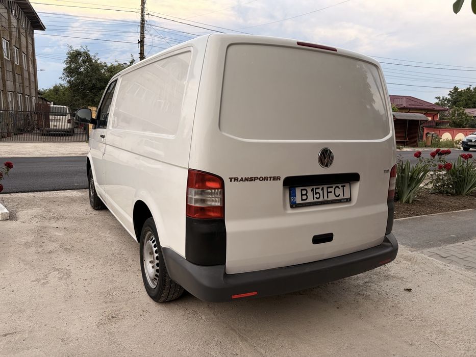 VOLKSWAGEN Transporter 2015 — imagine 5