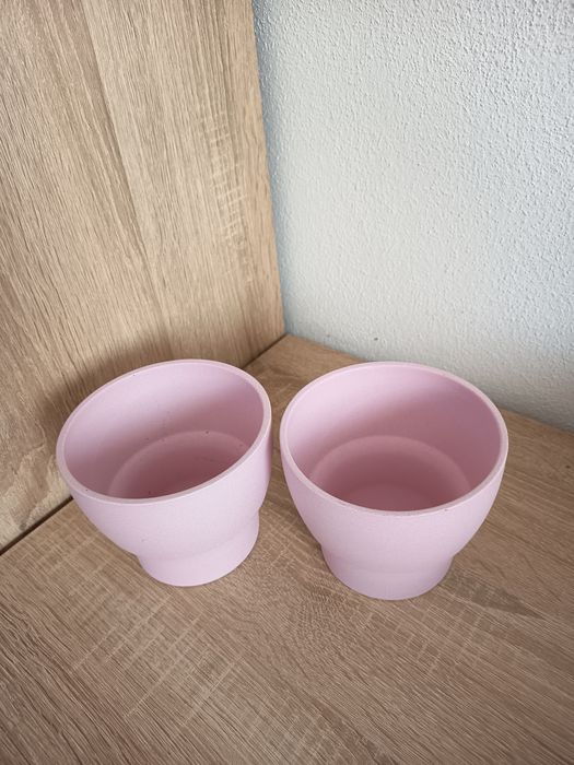 Ghiveci/masca roz  pentru flori