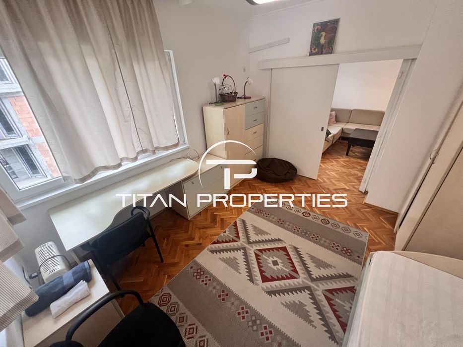 Дава се под наем Тристаен апартамент в Бургас, Възраждане - 120 кв.м за 714 € - Снимка #7