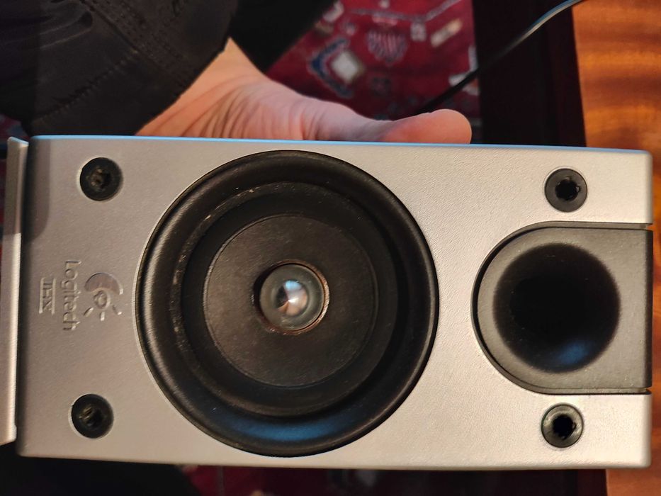 Озвучителна система Logitech Z2300