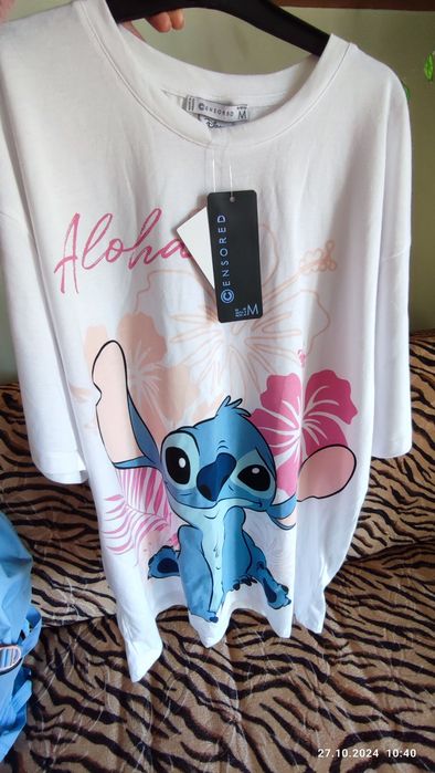 Бяла тениска с размер М