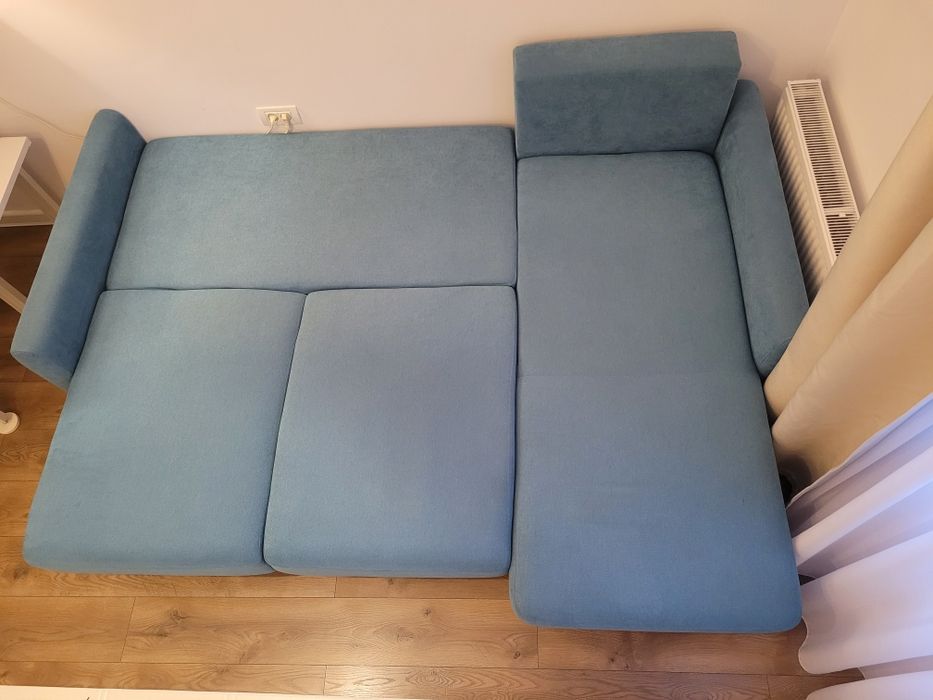 Colțar extensibil cu ladă de depozitare