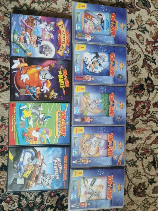 Desene animate Spioanele Tom și Jerry Regele  Leu