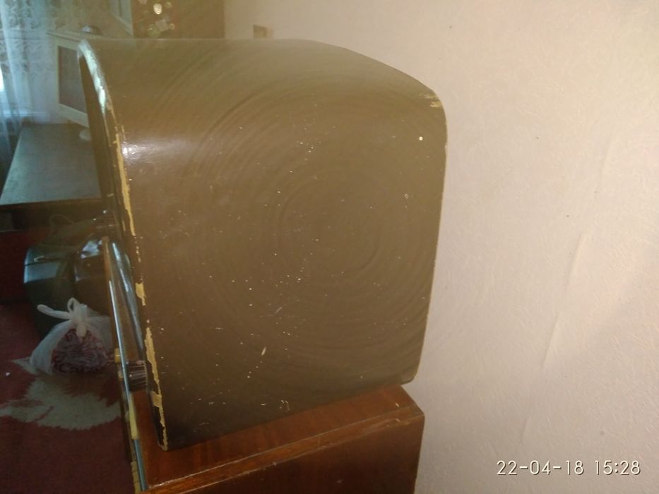 Радиоприемник советский"Балтика"