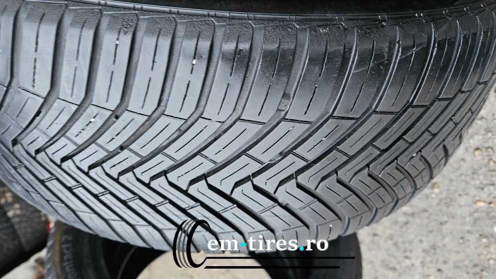 235/50 R19 • All Season • Continental AllSeasonContact  103V | 2 buc | Pret/buc