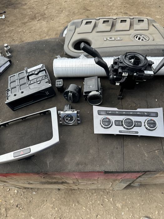 Бутон старт фарове лентов темпомат часов климатр Vw Passat Cc facelift