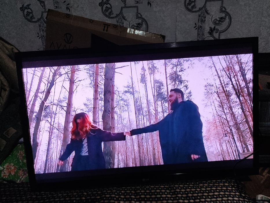 Lg42lm580t телевизор бу