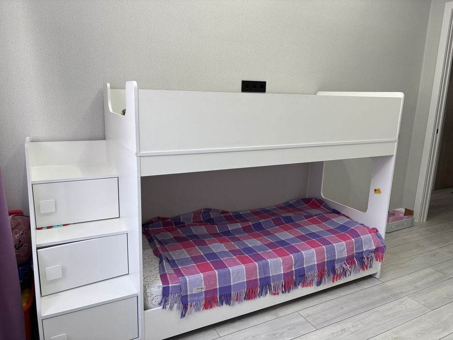 Продам детскую кровать