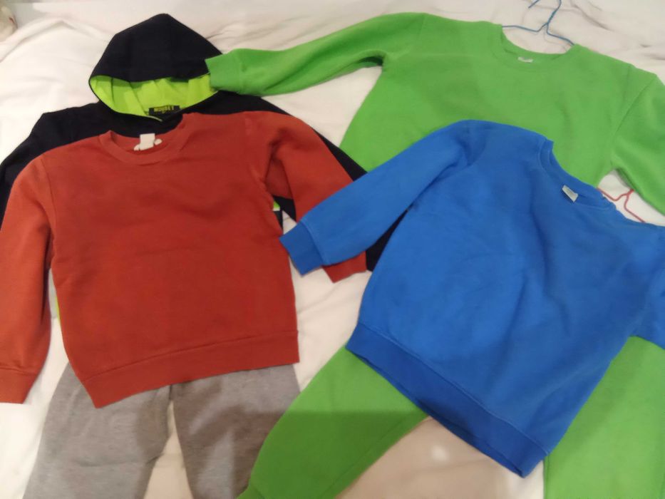 Екипи за момче 5-6 г.-12 лв.