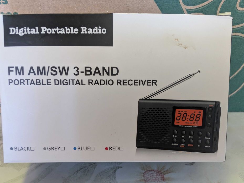 Лот от преносими  FM/AM/SW радио