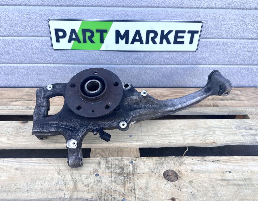 Десен шенкел AUDI A6 A7 C7 4G 4G0407242C