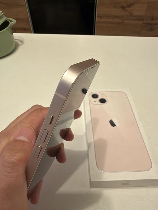 Iphone 13 ~ 100 000 тенге