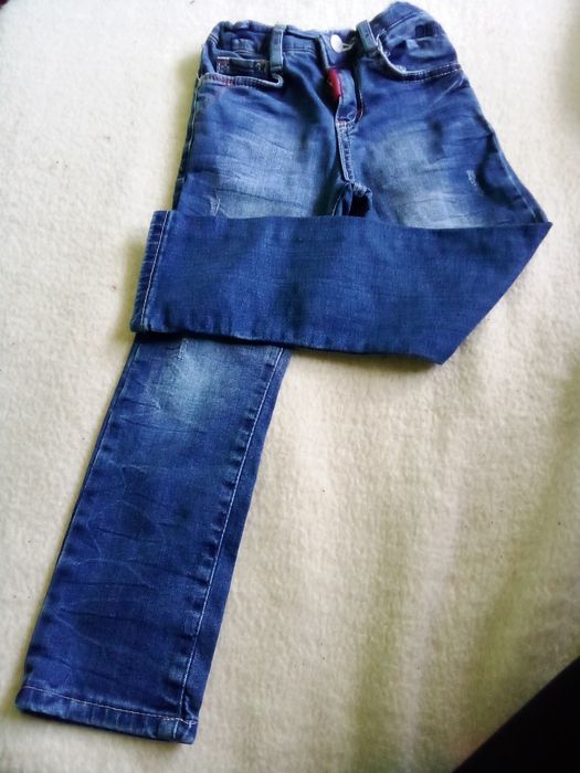 Детски дънки за момче