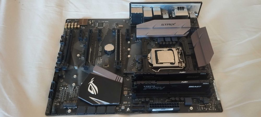 Motherboard Cpu RAM