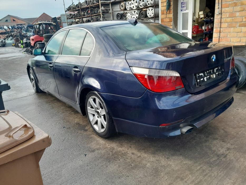 Usa/usi stanga BMW Seria 5 E60