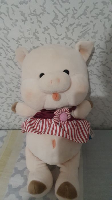 Продам хрюшку свинюшку :)