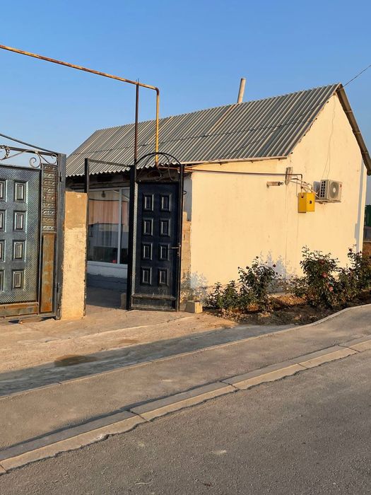 Ынтымақ м/ауд 4 бөлмелі времянка сатылады