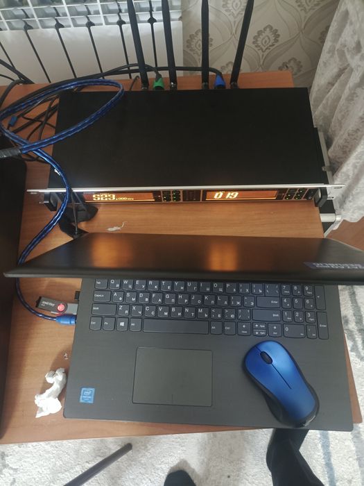 Музылкальный инструмент продам