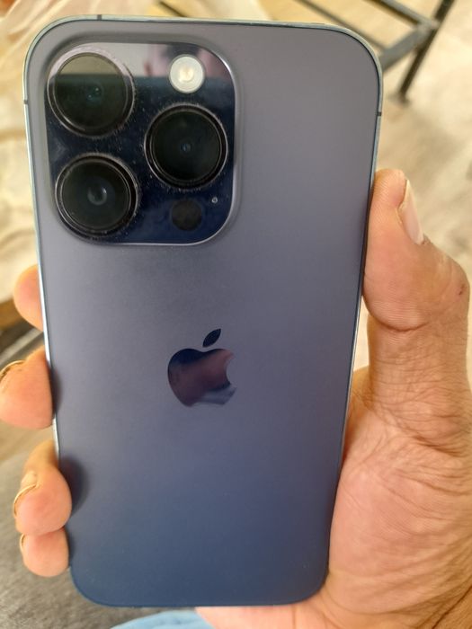 Iphone 14 pro                        .