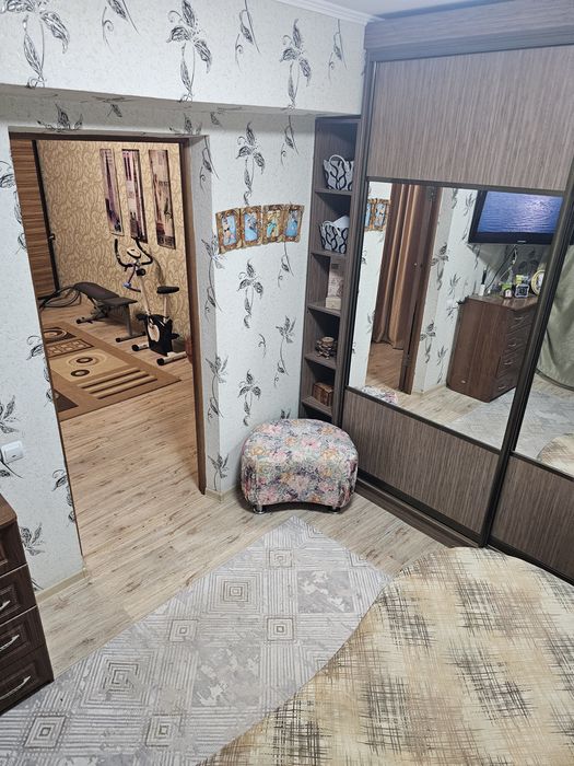 Продам 3-х комнатную квартиру