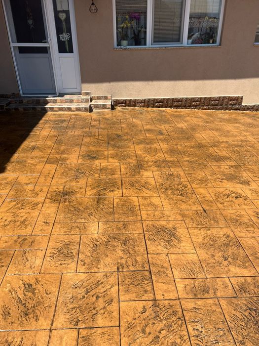 Beton amprentat, elicopterizat pavaj pavele ,casa gradina amenajări gard fundatie bordura construcții