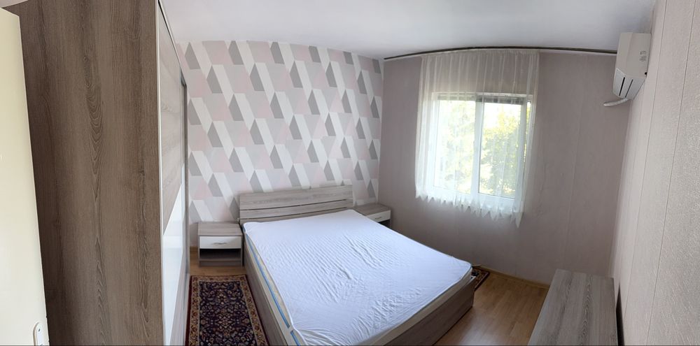 Дава се под наем Двустаен апартамент в Добрич, Строител - 68 кв.м за 229.5 € - Снимка #3