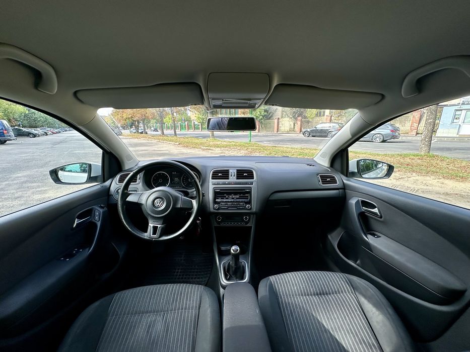 Volkswagen Polo 6R 2012 1.4 mpi