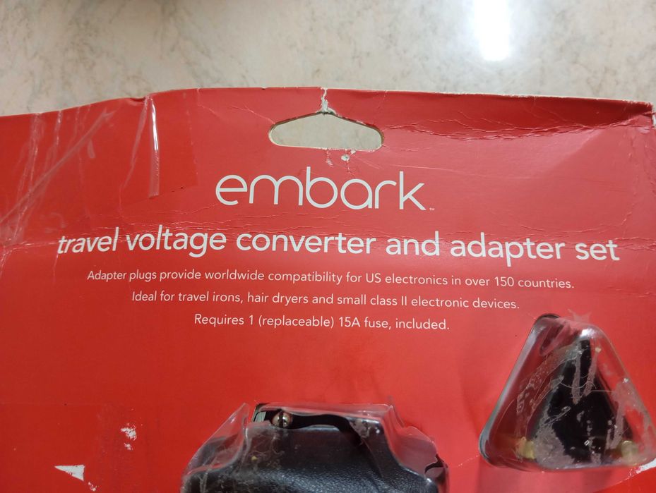 Продам EMBARK блок питания 110V на 220V .