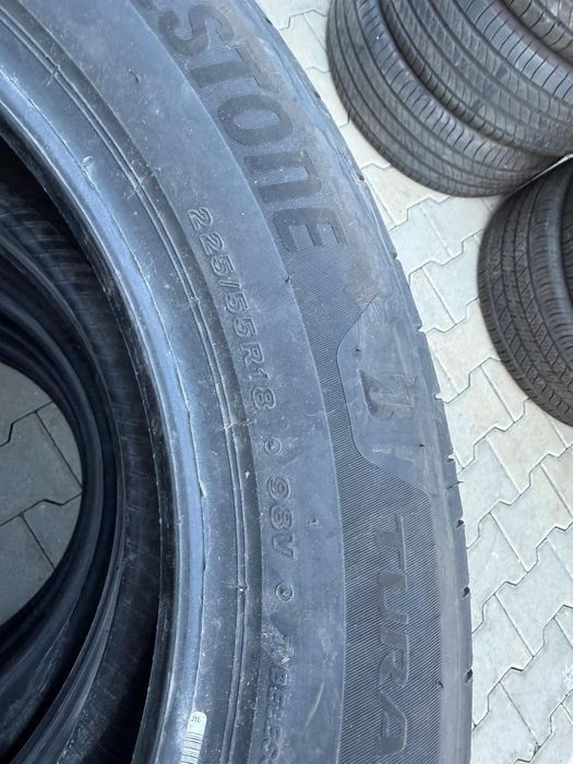 225 55 18 bridgestone , vara, noi