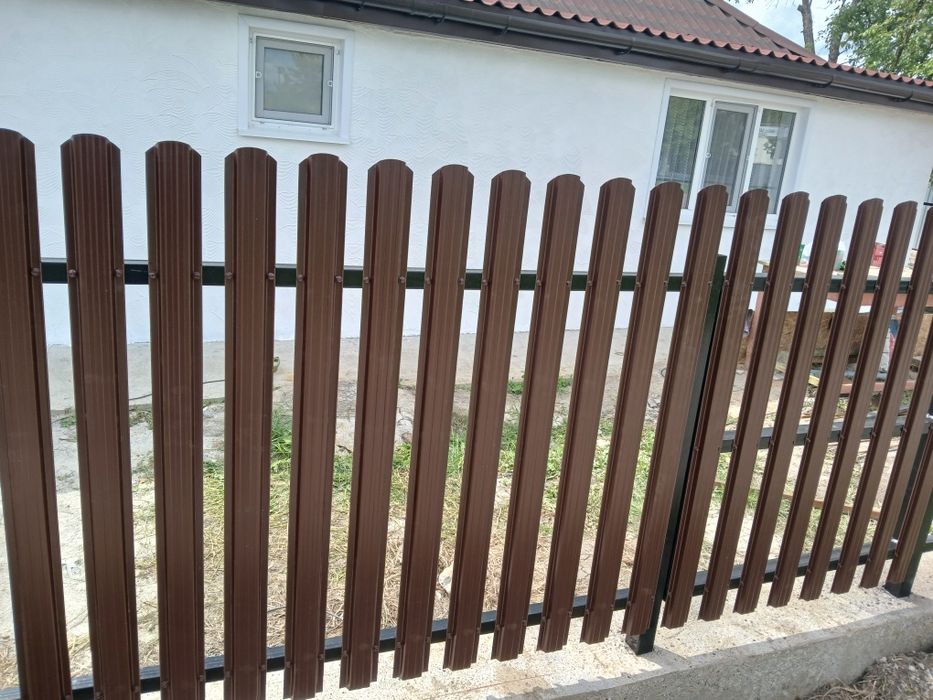 Евроштакетник металлический