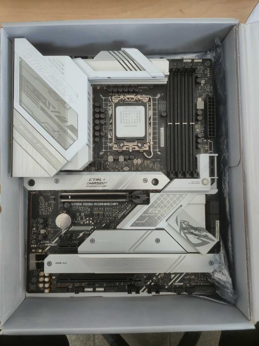 Asus Rog Strix Z690-A GAMING WIFI