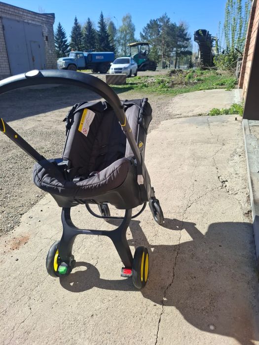 Продам автолюльку-коляску